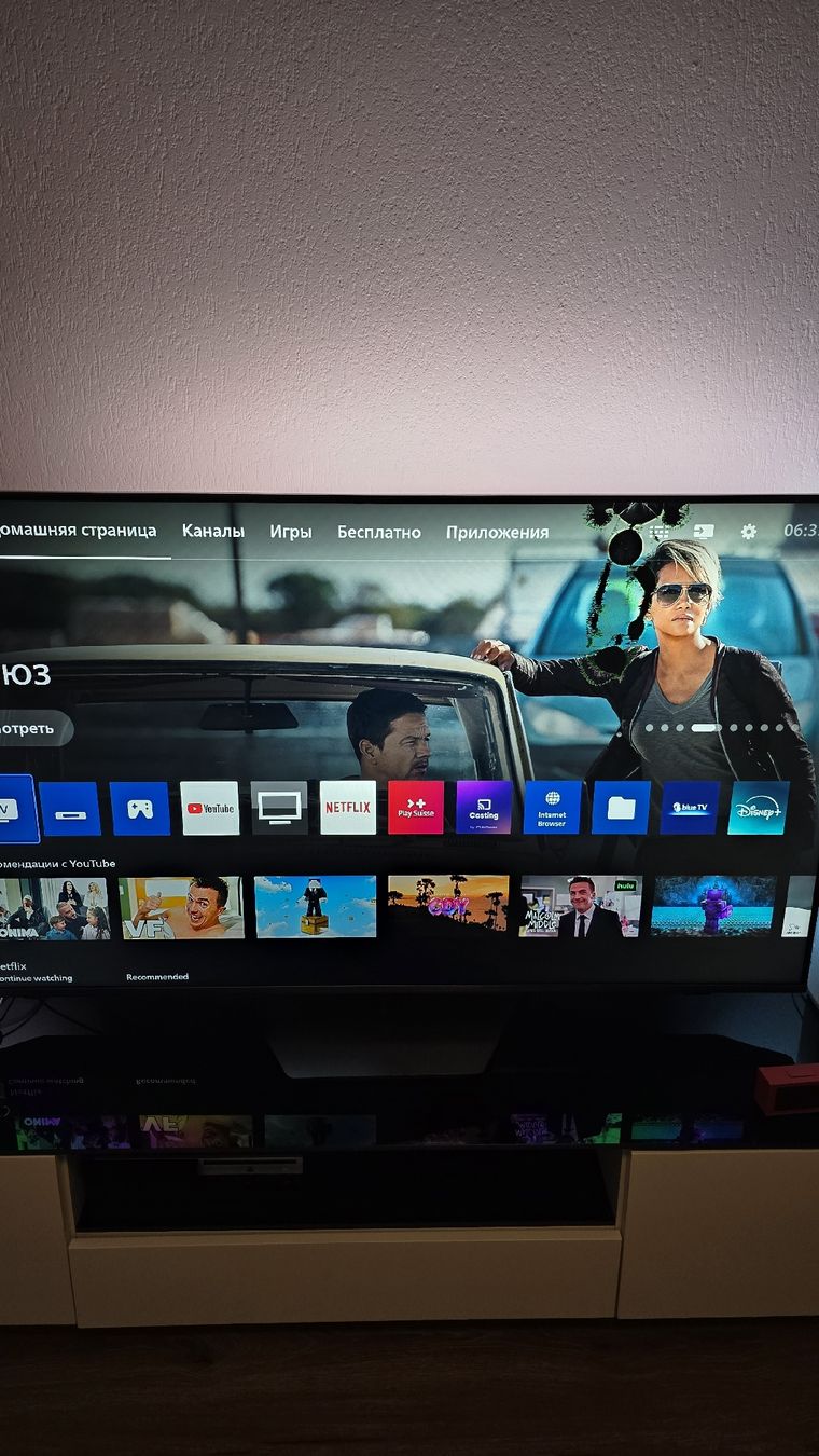 Appareils TV: Damaged Philips 65PUS8909/12 65" 4K UHD Android TV📺 – Défectueux à Wädenswil par SwissCapriz