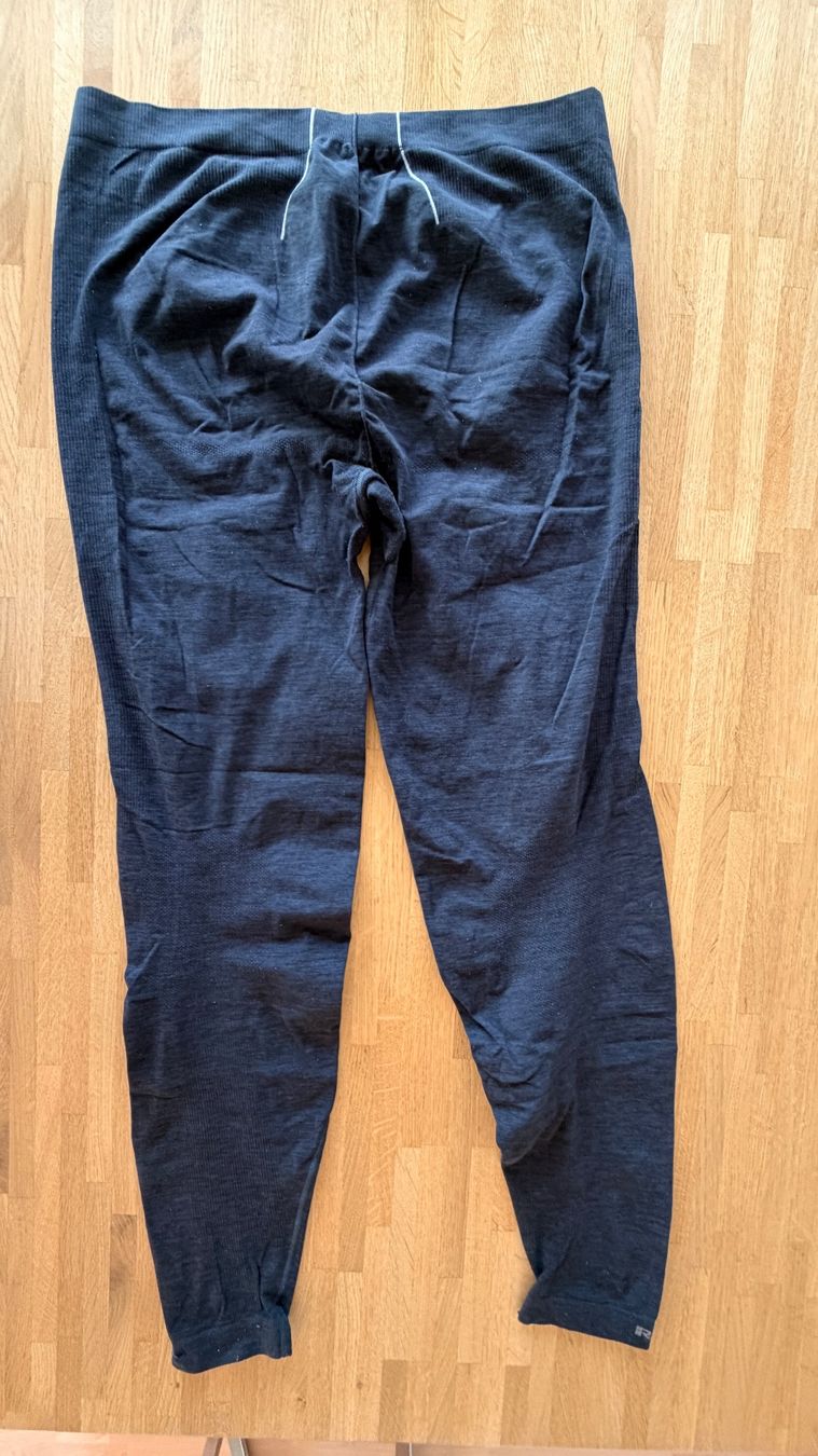 Biancheria intima: Lange Unterhose - grau ca. Gr. XXL – Usato da Winterthur venduto da Secondhand-Family 1