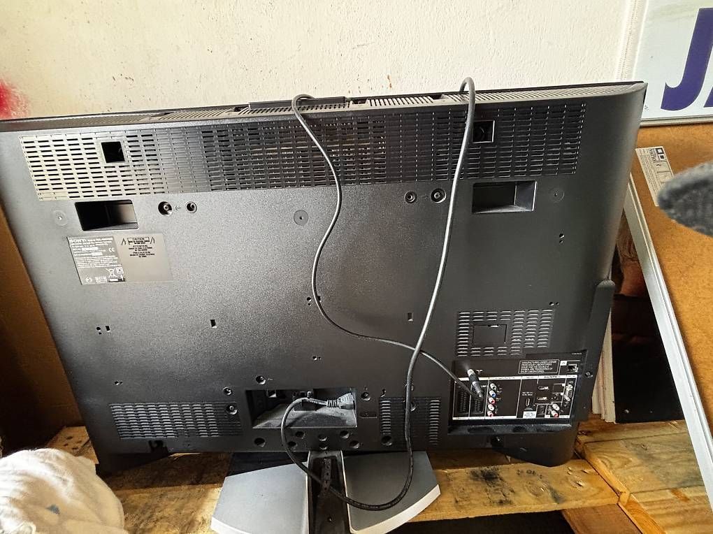 Fernseher: TV  – Gebraucht aus Allschwil von and_qg59 2