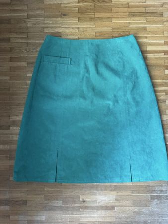 Jupe droite en Suède vert avec poche et fente T48/50 vintage
