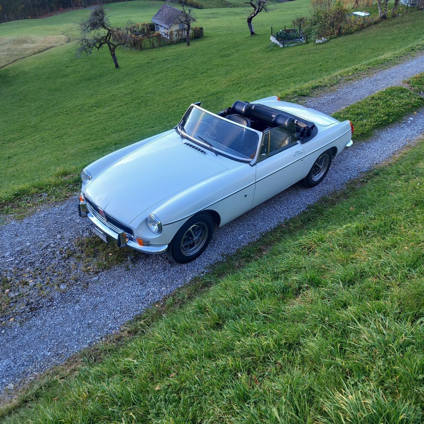 MG Automobili: MGB 1974 Roadster Overdrive – Usato da Ebnat-Kappel venduto da blazzi 2