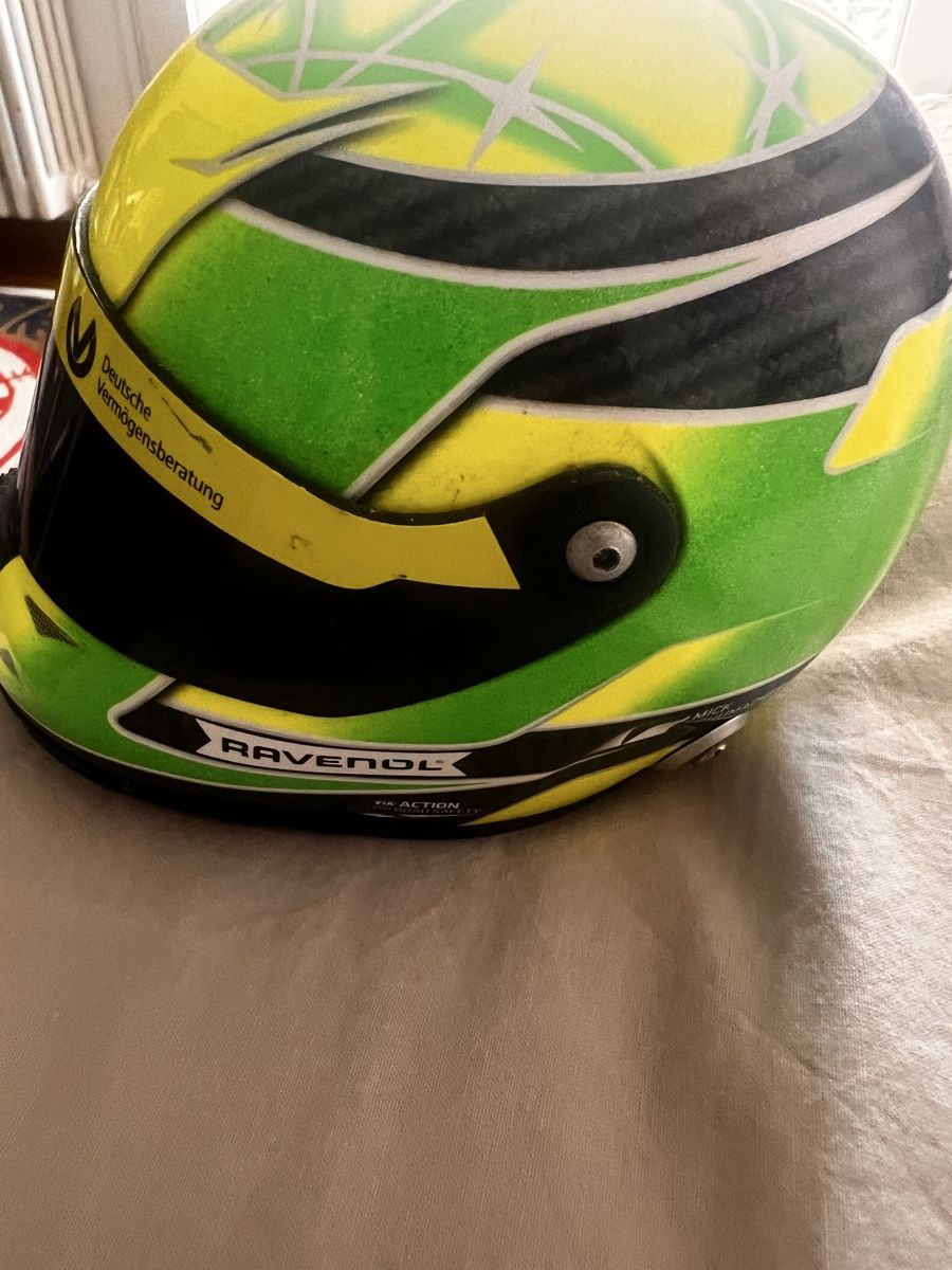 Caschi & visiere: MICK SCHUHMACHER HELM REPLICA KLEIN  – Nuovo (secondo la descrizione) da Küsnacht ZH venduto da lau_8qc2 2