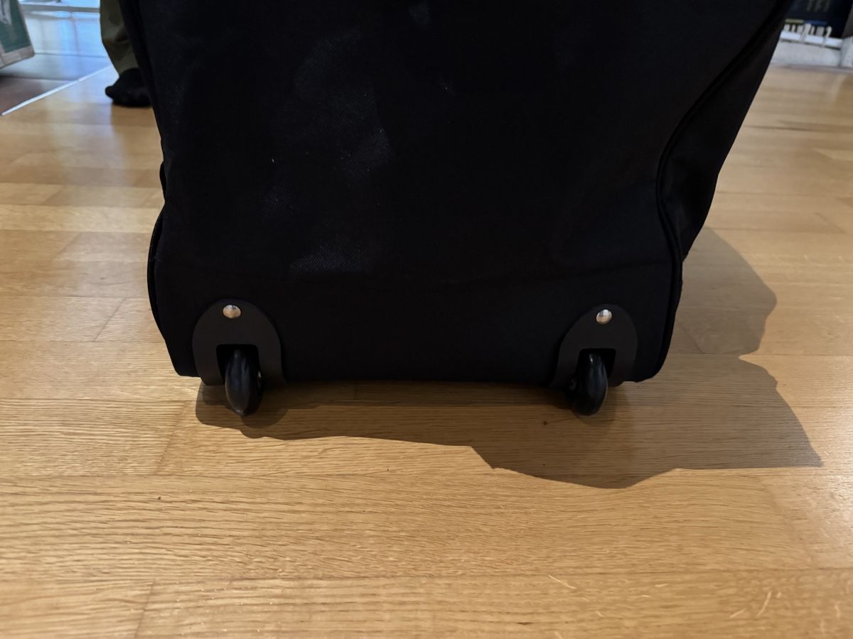 Valises de voyage: Reisekoffer zum verkleinern – D'occasion à Sarnen par OWAccount 3