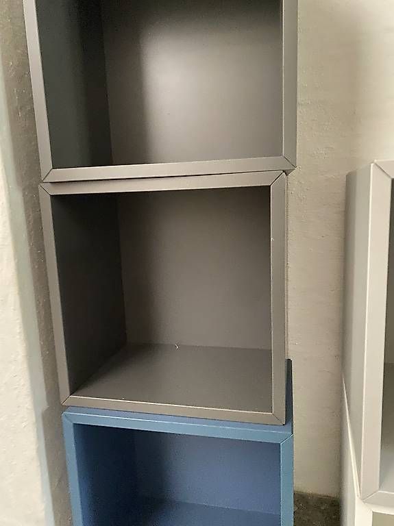 Scaffali: EKET Quadratmöbeli (Ikea) – Usato da Mühlau venduto da Johuiii 3