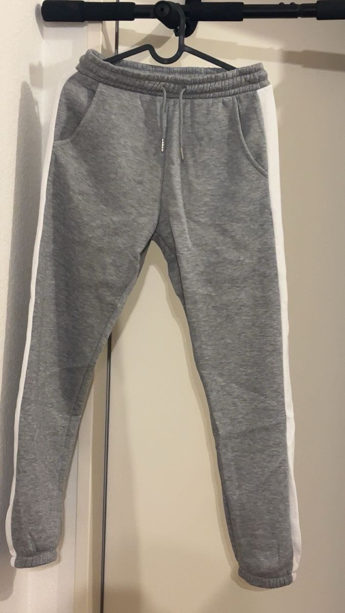 Hosen: Trainerhose – Neu (gemäss Beschreibung) aus Zürich von sha_207