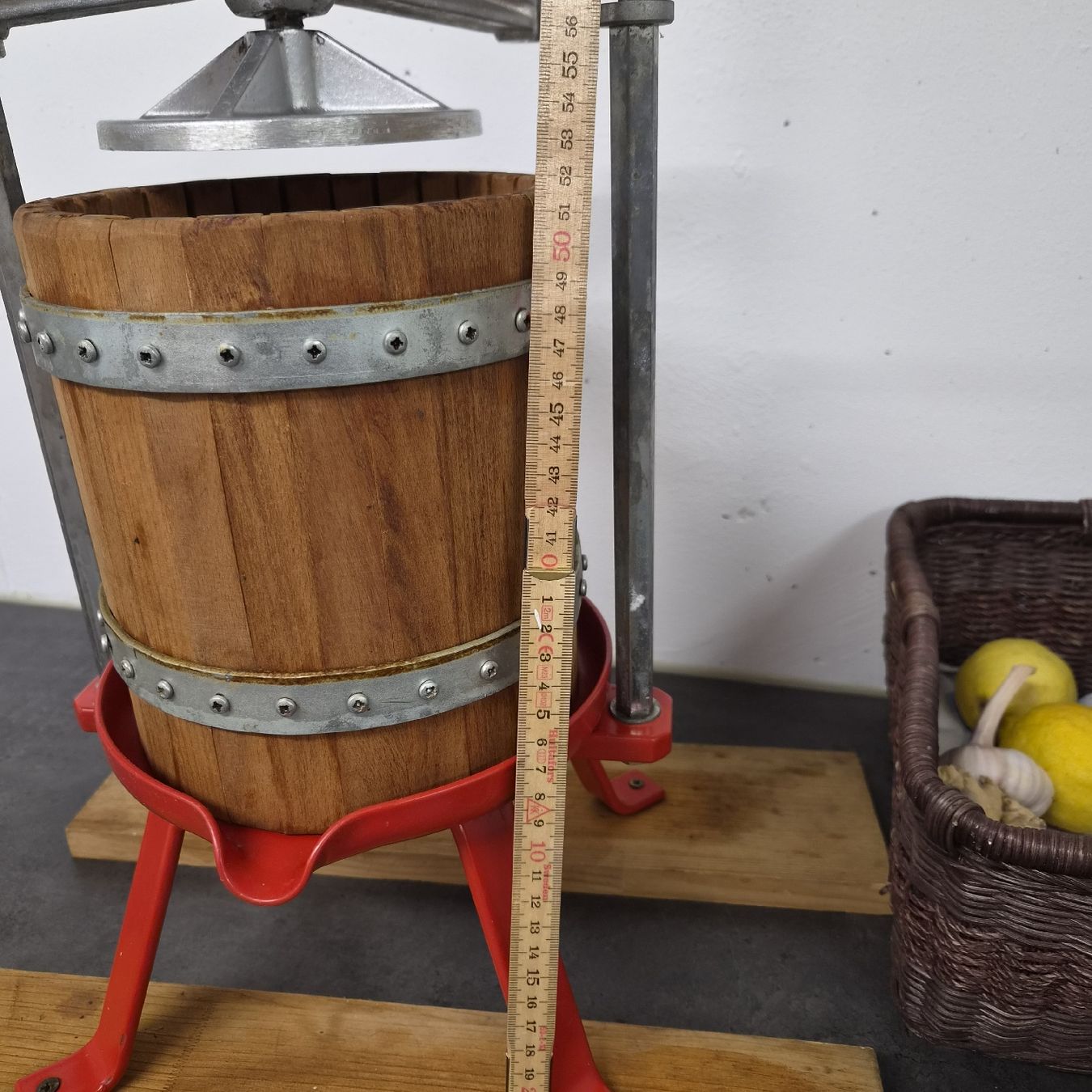 Elettrodomestici da cucina: Mechanische Saftpresse – Usato da Zuckenriet venduto da Meilenstein01