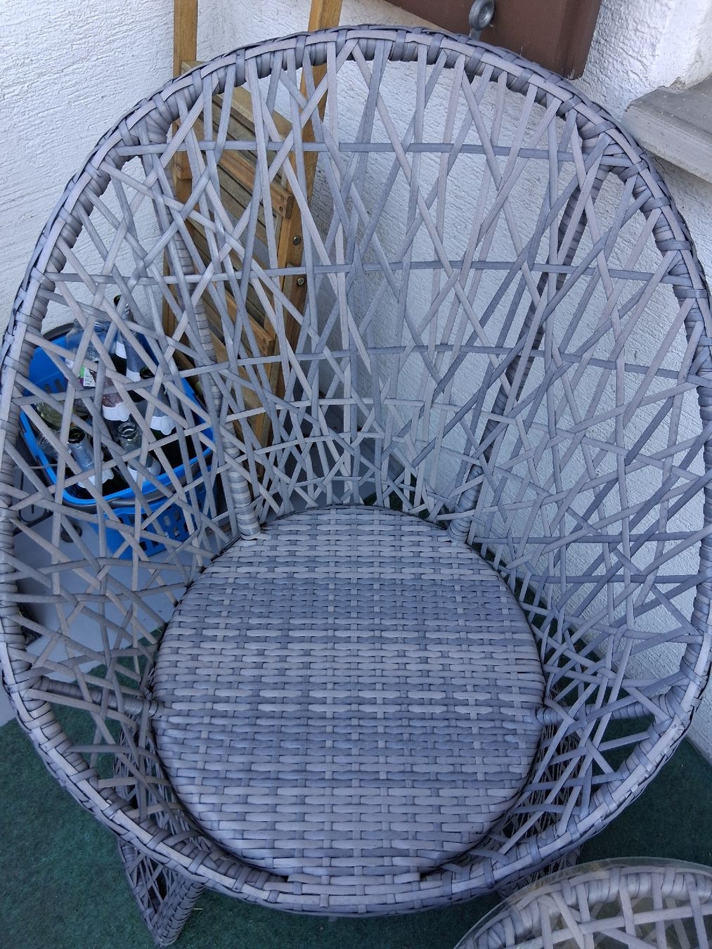 Set di tavolo e panche: Gartenmöbel Set, 2 Stühle + Tisch – Usato da Wolfenschiessen venduto da Ylvi21 3