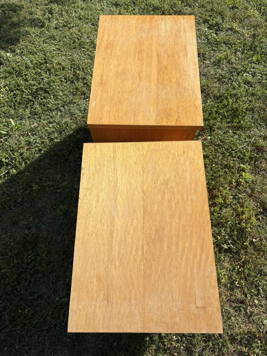 Tables de nuit: Holznachttischli – D'occasion à Oberembrach par elf29 2