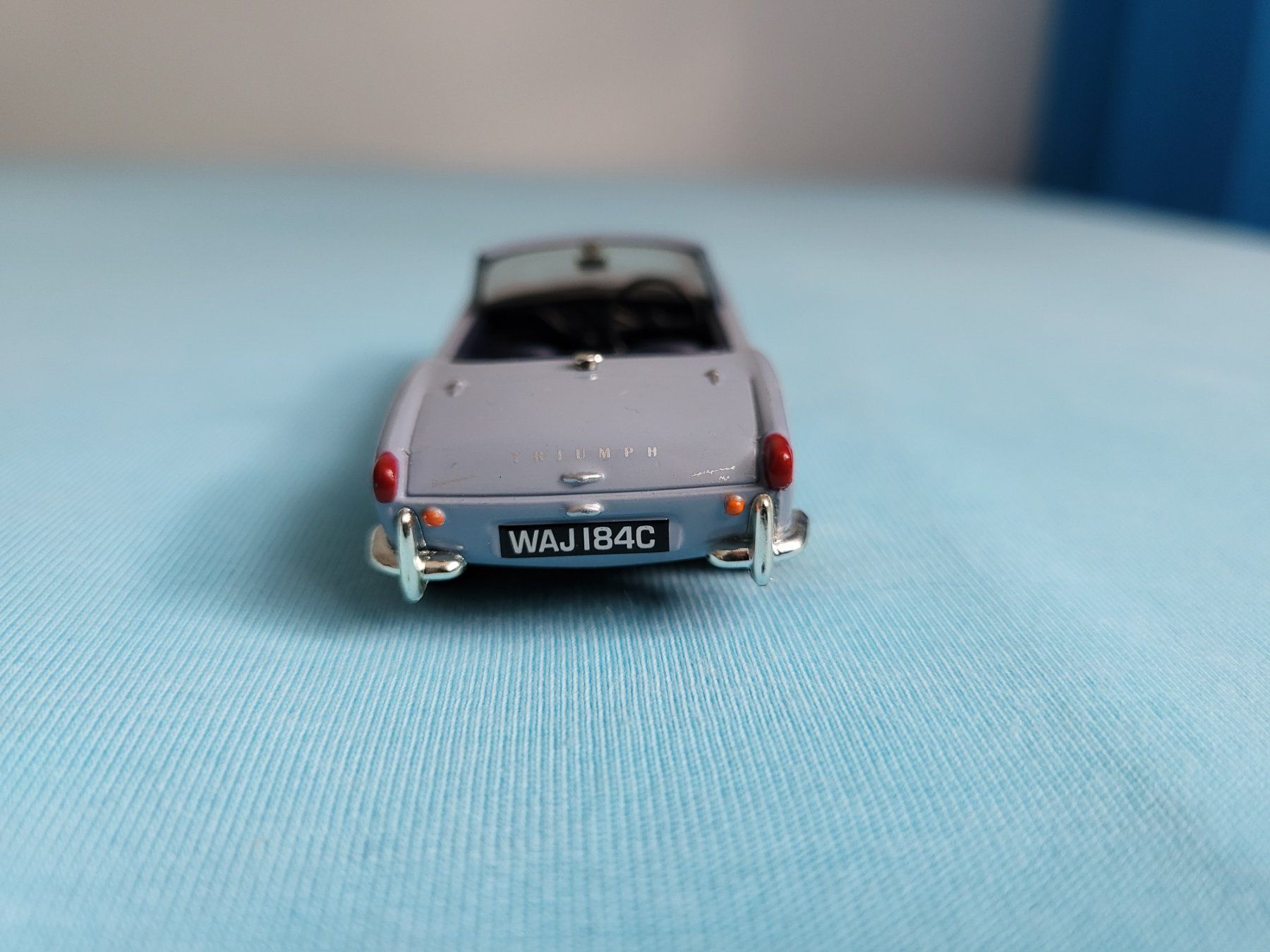 Triumph Modellini d'auto: Triumph Spitfire Mk II, 1964 – Usato da Glattbrugg venduto da PhilKrill 3