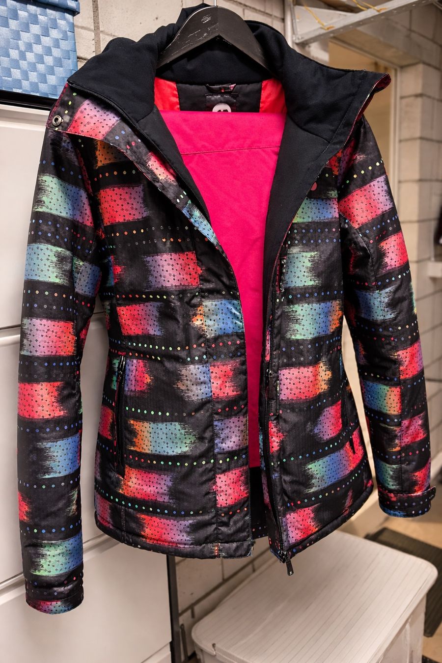 Giacche: Roxy - Veste de ski fille - Taille 12 ans - Impeccable! – Usato da Biel/Bienne venduto da Betty74