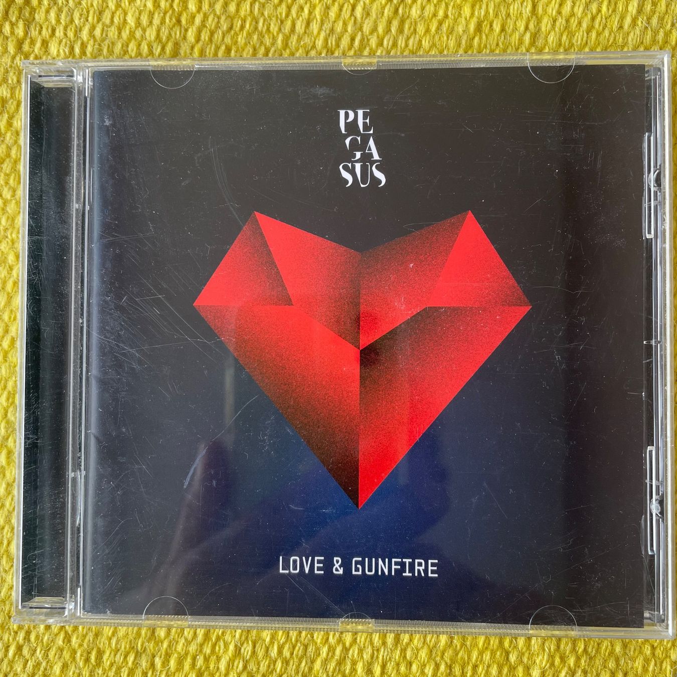 CDs: PEGASUS-LOVE&GUNFIRE – Gebraucht aus Rorschacherberg von CD-Roli