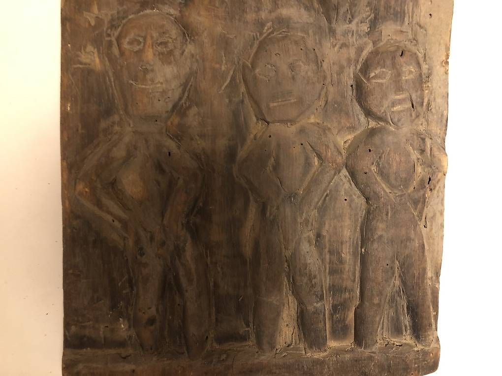 Skulpturen & Statuen: Seltene Paneele aus Nordostindien – Gebraucht aus Basel von Familymusic 1