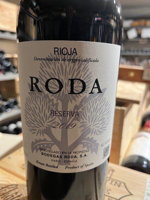 Rioja Vino: 1 Fl. Bodegas Roda Reserva Rioja DOCa, 1.5 L, 2019 – Nuovo (secondo la descrizione) da Watt venduto da MilaKimba 1