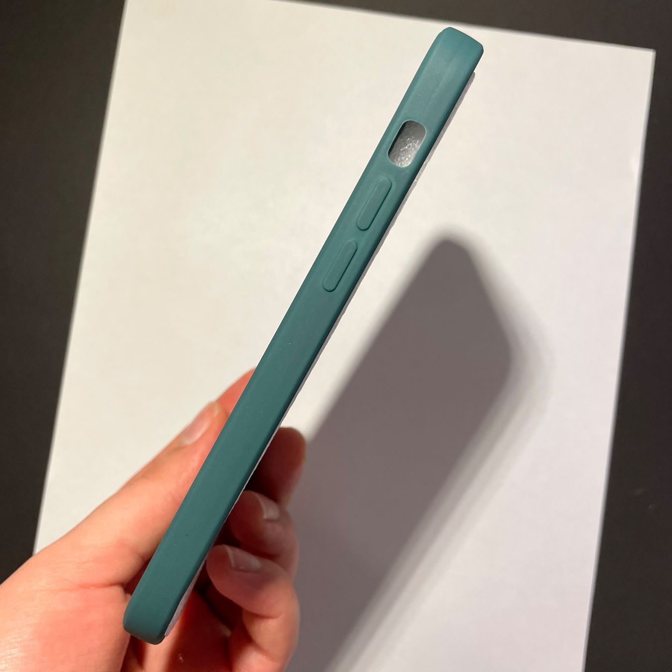 Cover & Protezioni schermo: NEU: iPhone 12 Hülle dunkelgrün – Nuovo e nell'imballaggio originale da Bellach venduto da Dreamer2501 1