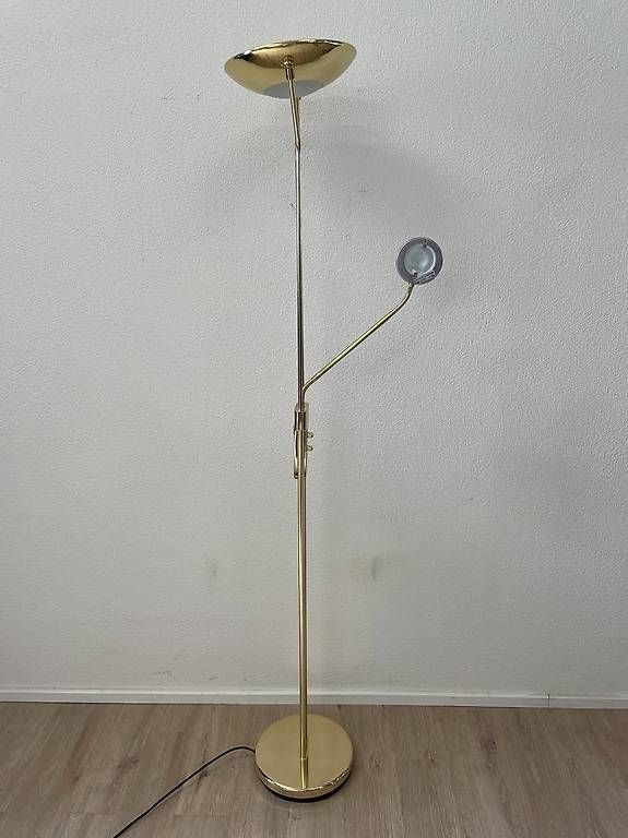 Lampade: Vintage Stehleuchte mit Leseleuchte in Messingoptik – Usato da Obernau venduto da Arche_Noah_Brocki 1