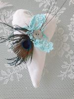 Geschenk Herz Spitze Shabby Chic Vintage Stoffherz Feder