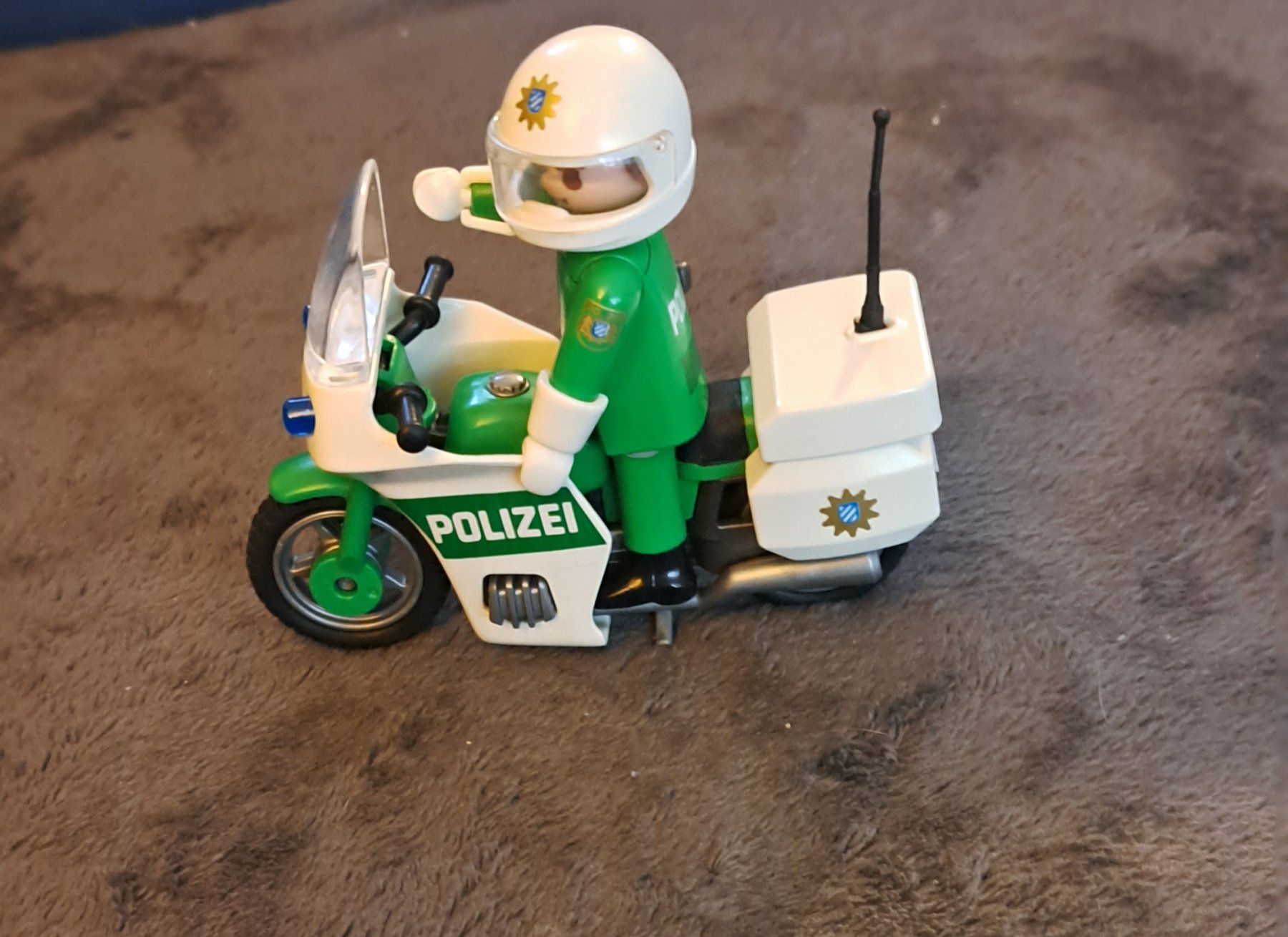 Statuette: Playmobil Polizei Motorrad – Usato da Breitenbach venduto da Lucky0518