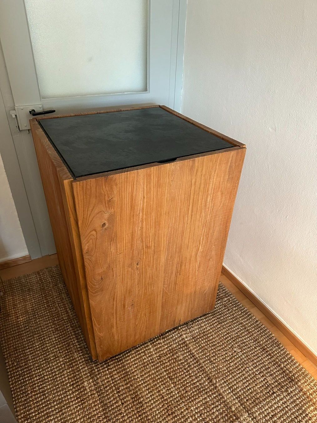 Kommoden: Kommode / Korpus – Gebraucht aus Pfäffikon ZH von schmassfrau 2