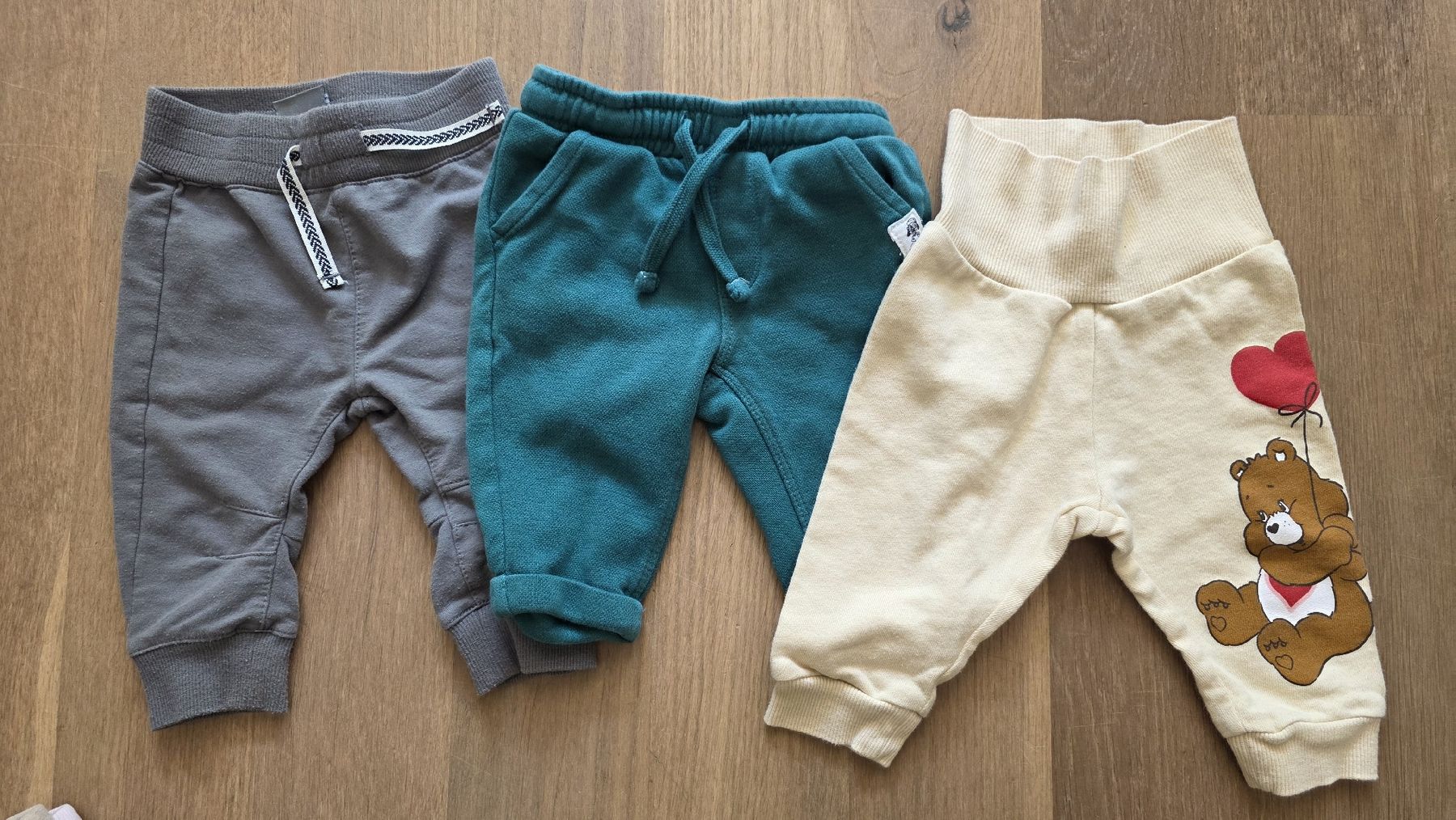 Lotti di vestiti: 3 Hosen Gr. 56 – Usato da Wabern venduto da jsterls