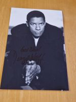 Denzel Washington, Original Autogramm auf Foto in s/w