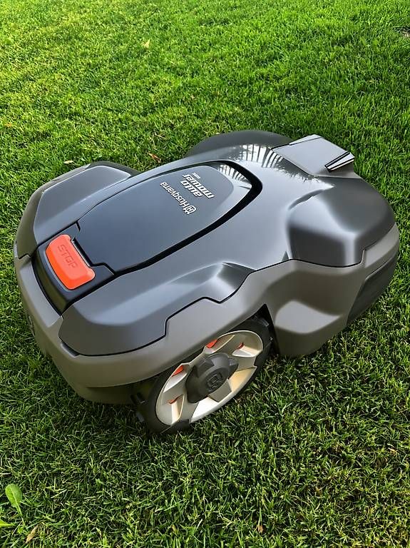 Husqvarna Rasenmäher: Husqvarna Automower 405X – Gebraucht aus Wittenbach von BGR1972