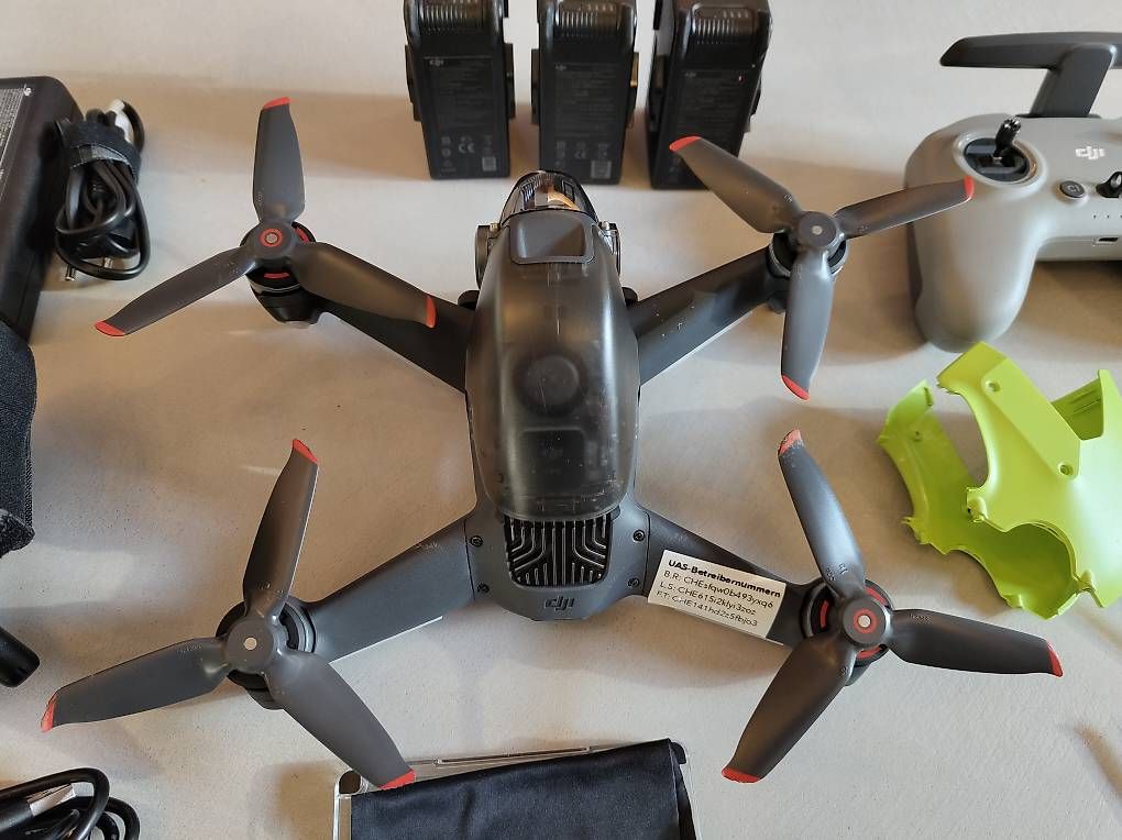 DJI Videocamere: DJI FPV + FLYMORE KIT + ND-Filter + Koffer – Usato da Domat/Ems venduto da frt2010 3