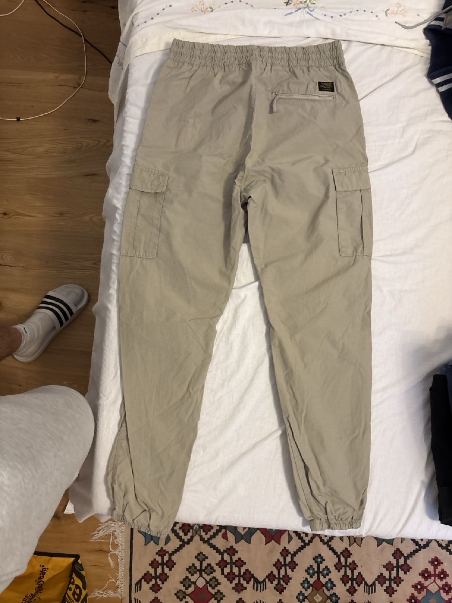 Carhartt Pantaloni: Cargo Joggers Carhartt Grösse S – Nuovo (secondo la descrizione) da Münchenstein venduto da FlavioDe 1