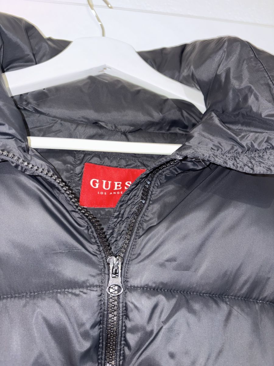 Guess Giacche: Winterjacke Guess – Usato da Nänikon venduto da Amerika73 1