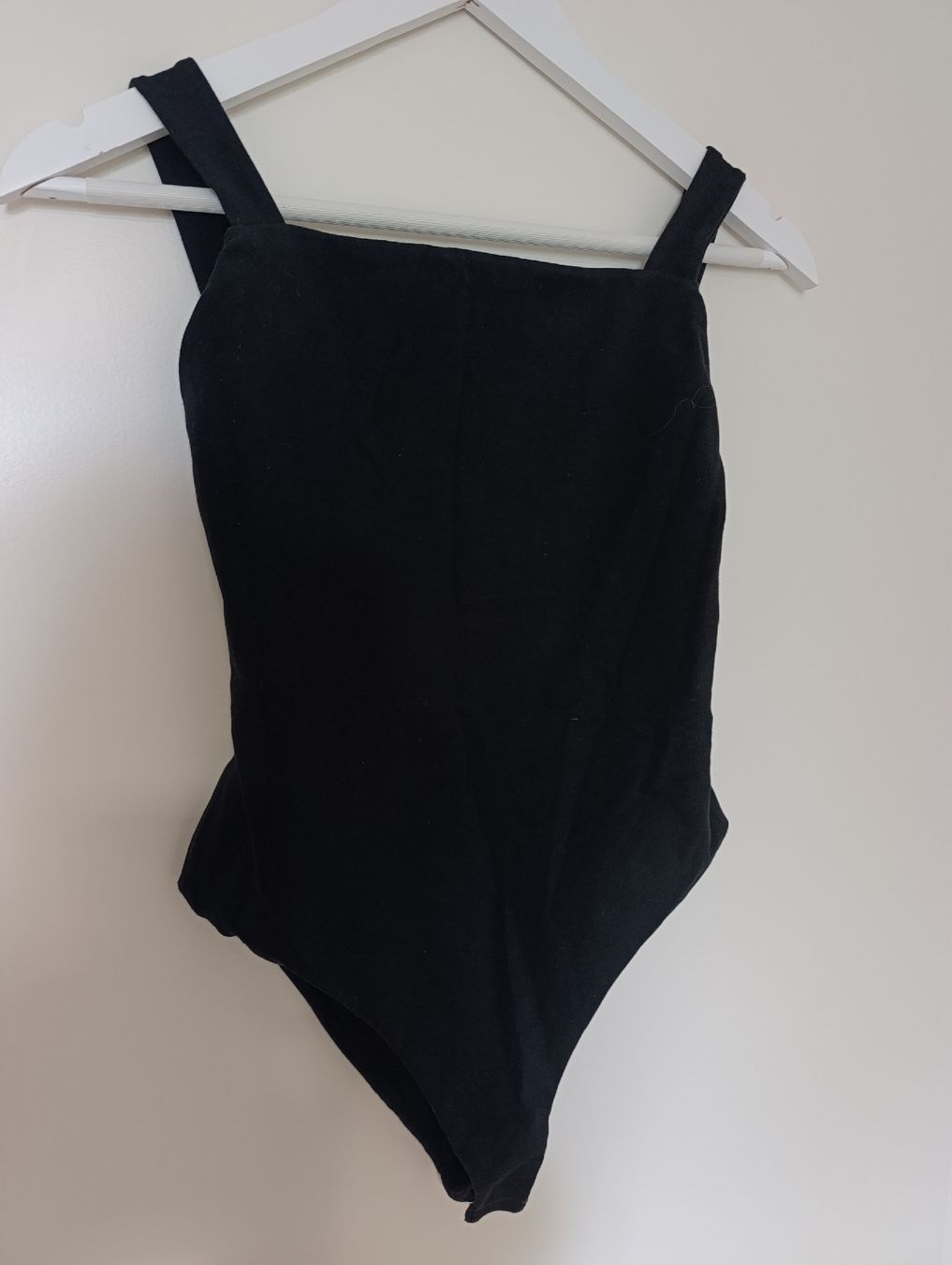 Sezane Tops: Sezane Bodysuit Square Neck Black Size Small – Neuf (Voir description) à Zürich par Sab_9d6l
