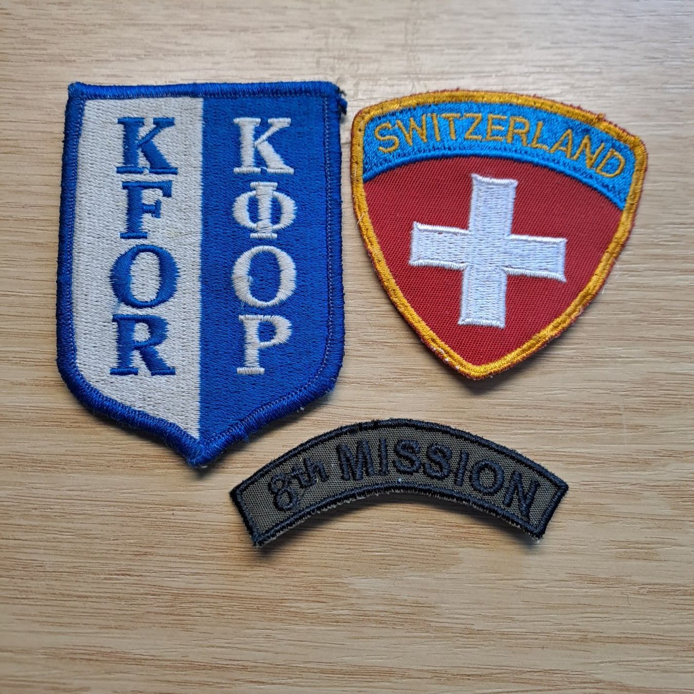 Armée suisse Plaquettes & Badges: Abzeichen KFOR 8th Mission – D'occasion à Gipf-Oberfrick par Mig_29