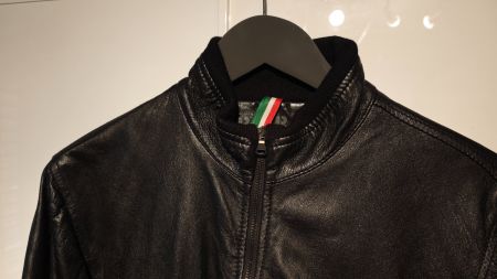 Lederjacke aus Italien schwarz Gr. 48 warm Echtleder