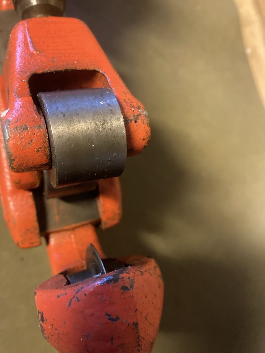 Tutti gli attrezzi: RIDGID 2A ROHRSCHNEIDER – Usato da Bottmingen venduto da Surubi 3