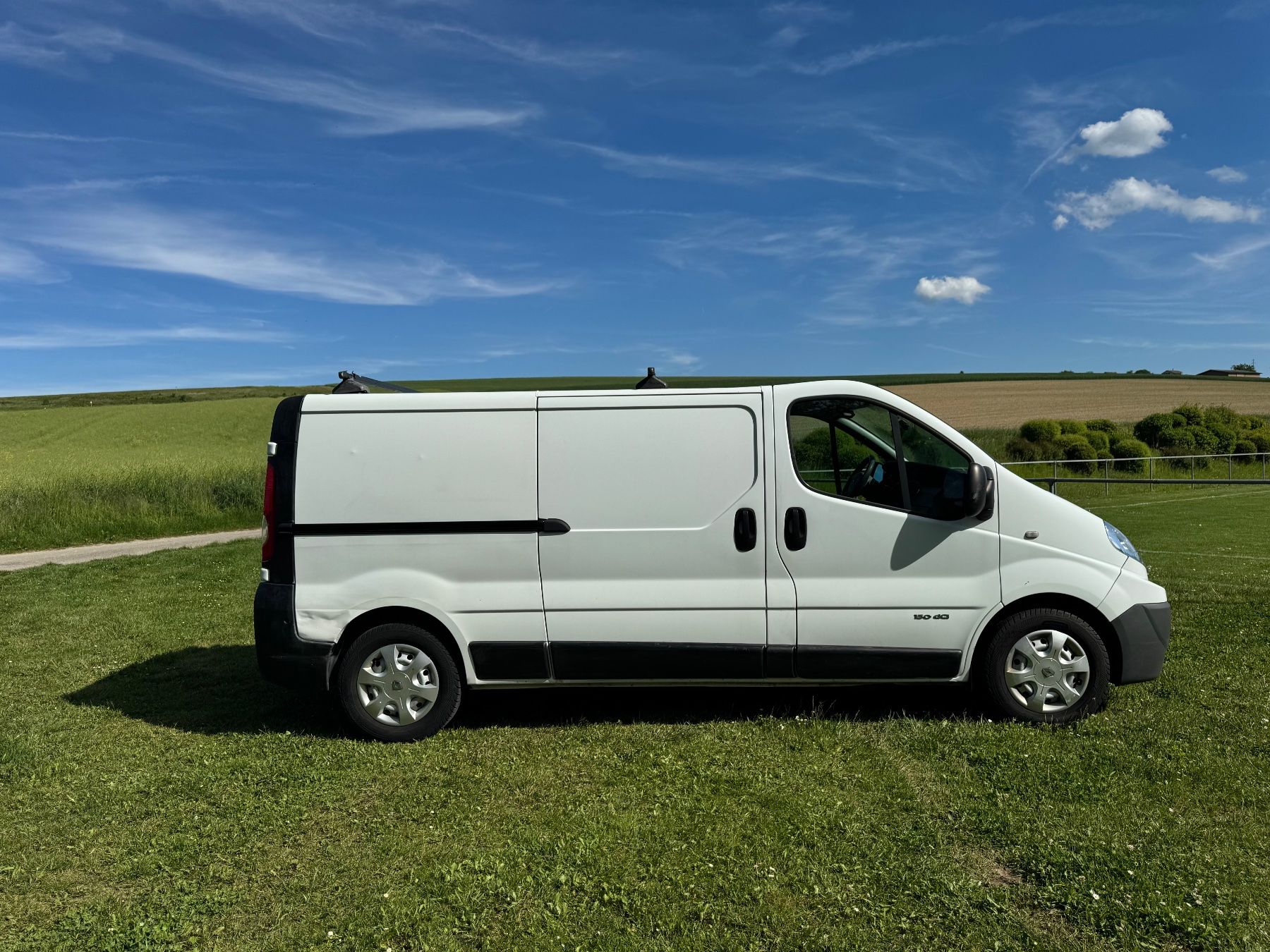 Renault Nutzfahrzeuge: RENAULT TRAFIC 2.5 DCI – Gebraucht aus Echallens von sar_w57v 1