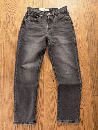 Levi's 501 Cropped Jeans Grösse 26x28 neu mit Etikett