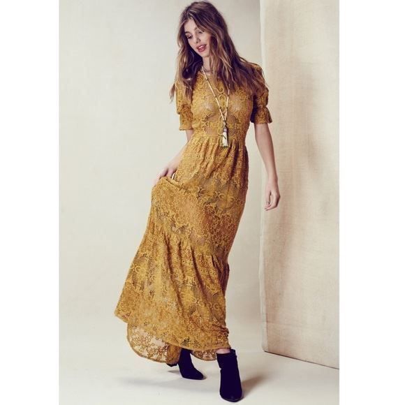 Kleider: ForLoveAndLemons maxi dress – Neu (gemäss Beschreibung) aus Dallenwil von ZD2019 1