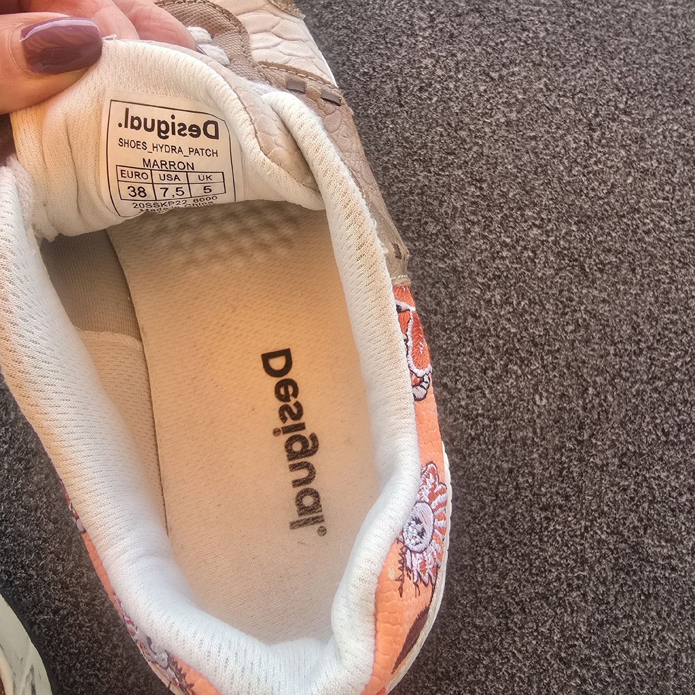 Desigual Scarpe da donna: Desigual Sneaker,  Gr.38 – Usato da Rorschacherberg venduto da Olgamedved 1