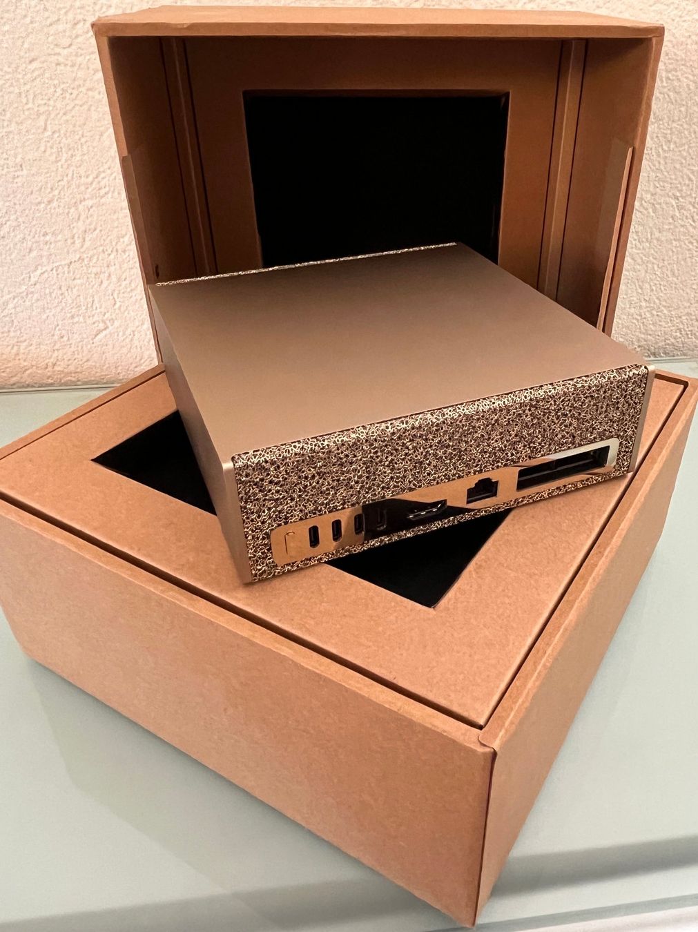 Nvidia PC: Nvidia DGX Spark Founders Edition – Usato da Zürich venduto da Joempie