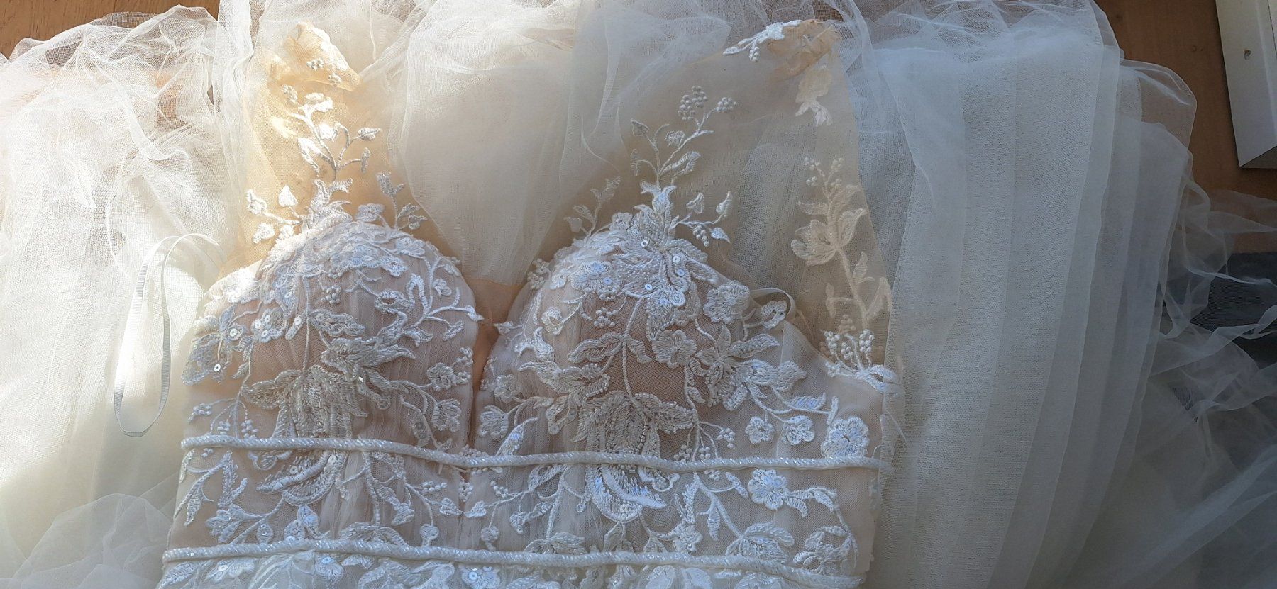 Vestiti: Wunderschönes Brautkleid, Grösse 40 – Usato da Thundorf venduto da Roxy003