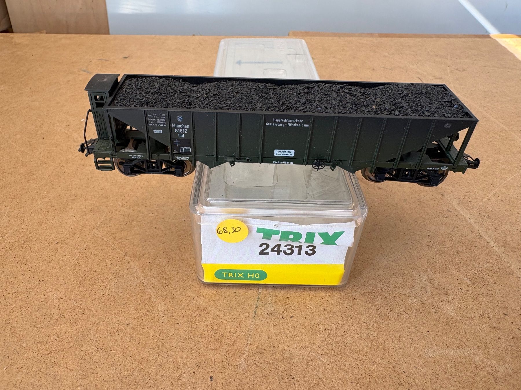 Trix Modellini di ferrovie: Trix 24313 Kohlentrichterwagen – Nuovo (secondo la descrizione) da Hauterive NE venduto da eriamch