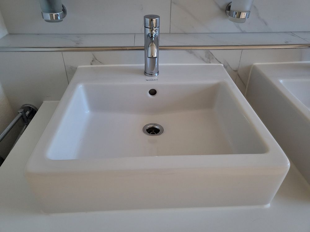 Waschtisch-Kombination "Duravit" inkl. Armaturen 2