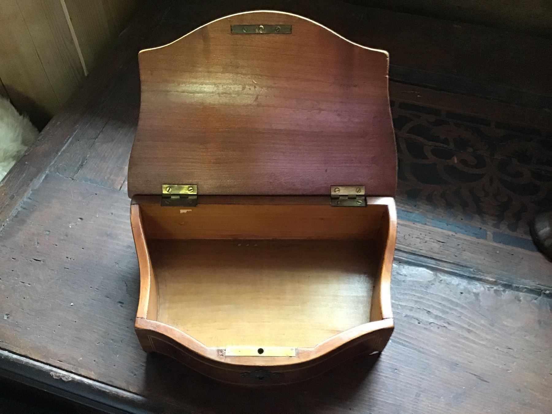 Musicassette: Alte eingelegte  Holz Schatulle – Usato da St. Gallen venduto da Goldlilly 2