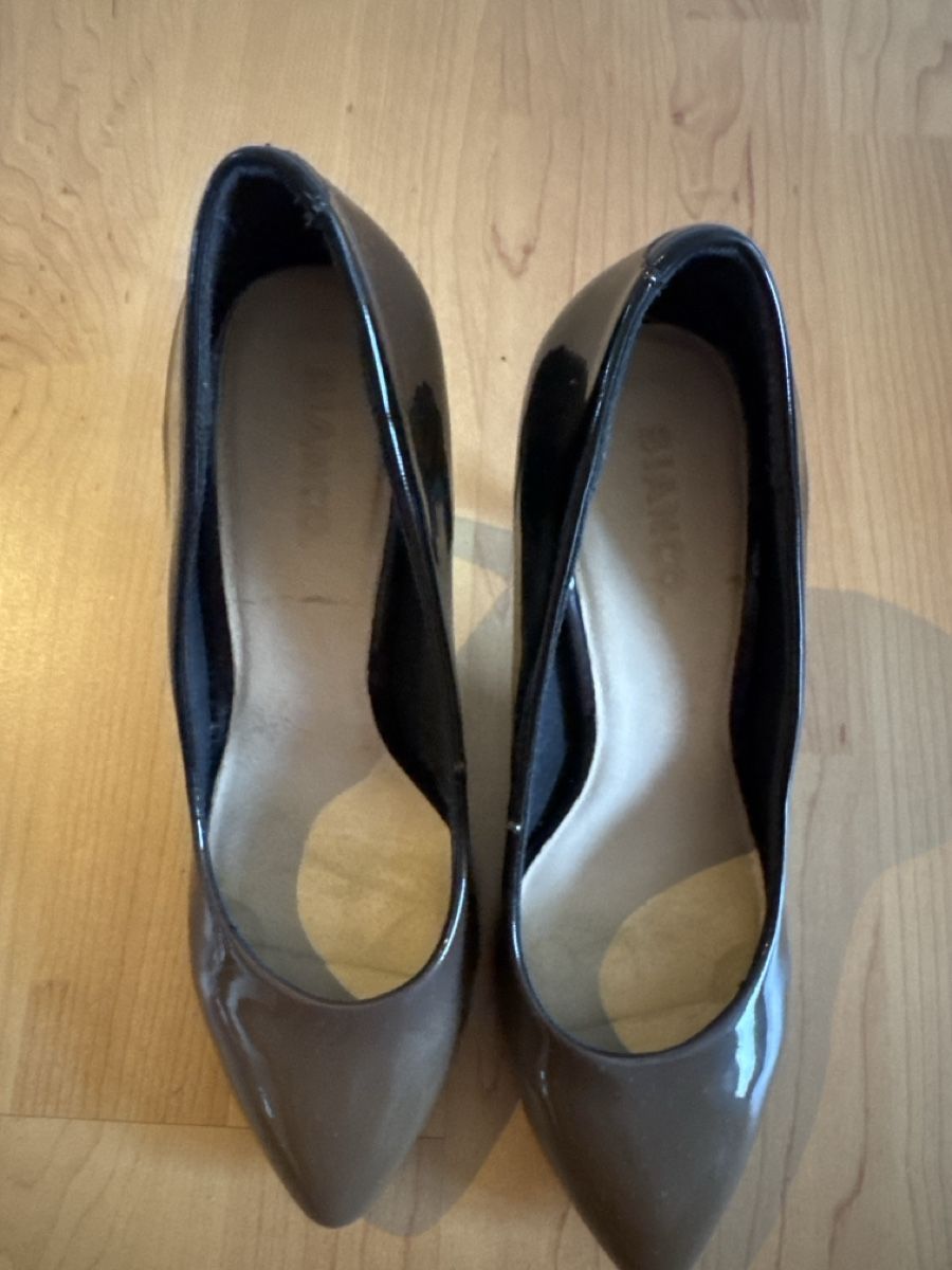 Damenschuhe: Bianco Pumps Lackoptik braun – Gebraucht aus Degersheim von wul_5vdb 4