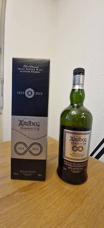 Ardbeg Spirituosen: Ardbeg Perpetuum – Gebraucht aus Willisau von suppi89