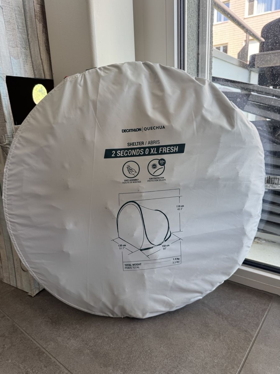 Tende : Tente Quechua 2 Seconds, NEUVE – Nuovo e nell'imballaggio originale da Le Landeron venduto da ANDREAA02