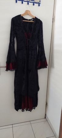 Kleid Bares schwarz rot Samtoptik Grösse S M gebraucht 
