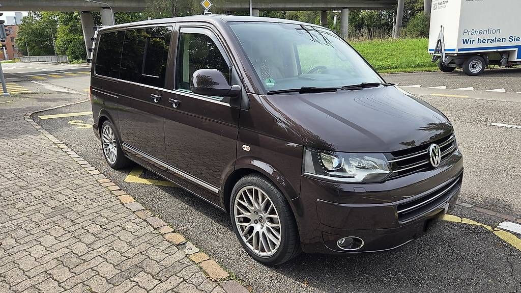 Autos: VW T5.2 Multivan Highline – D'occasion à Zürich par blacardi 3