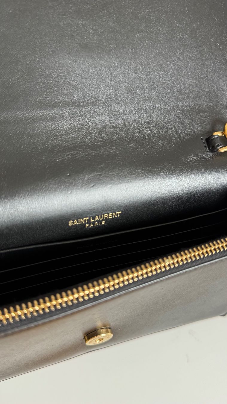 Saint Laurent Borse da donna: Saint Laurent YSL Kate small Pompom Bag. – Usato da Schaffhausen venduto da R_Muzh 7
