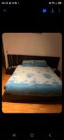 Doppelbett mit Nachttischen und Spiegel schwarz