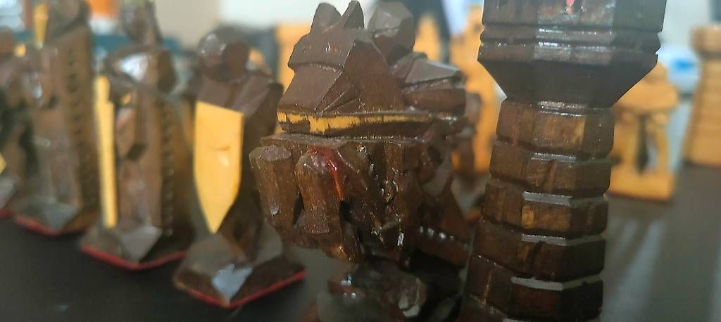 Giochi: Schachfiguren geschnitzt aus Holz – Usato da Tägerwilen venduto da sevi007 1