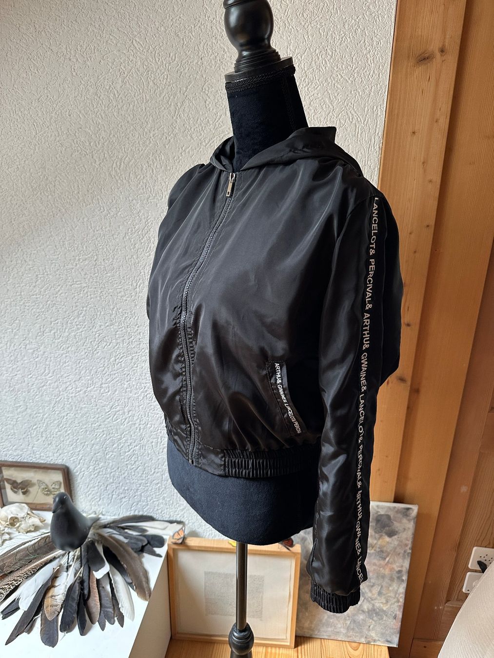 Giacche: Leichte Jacke Windbreaker Trainerjacke S – Nuovo (secondo la descrizione) da Gümmenen venduto da FelizitasHermann